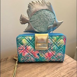 Lilly Pulitzer Warwick Wallet EUC